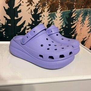 Crocs Platform Clogs - Purple- W10/M8